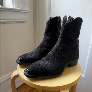 John Varvatos Walker Black Textured Boots